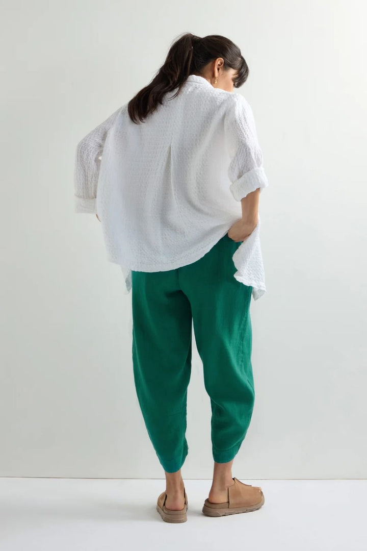 TWISTED LINEN CROP BUBBLE TROUSER | COL=EVERGLADE