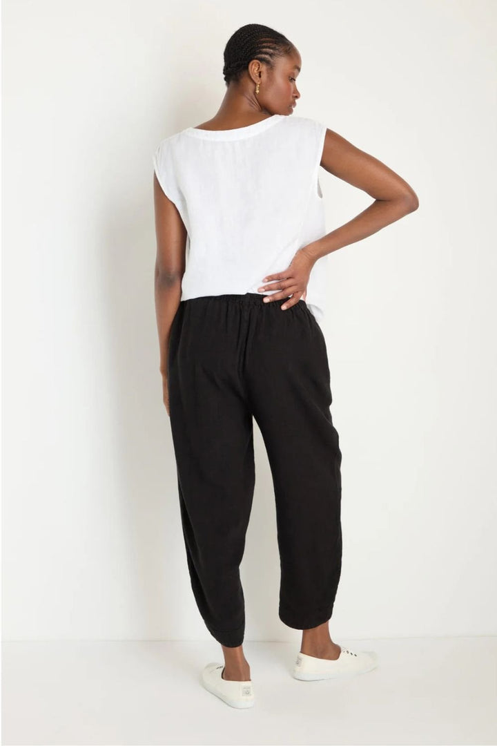 TWISTED LINEN CROP BUBBLE TROUSER | COL=BLACK