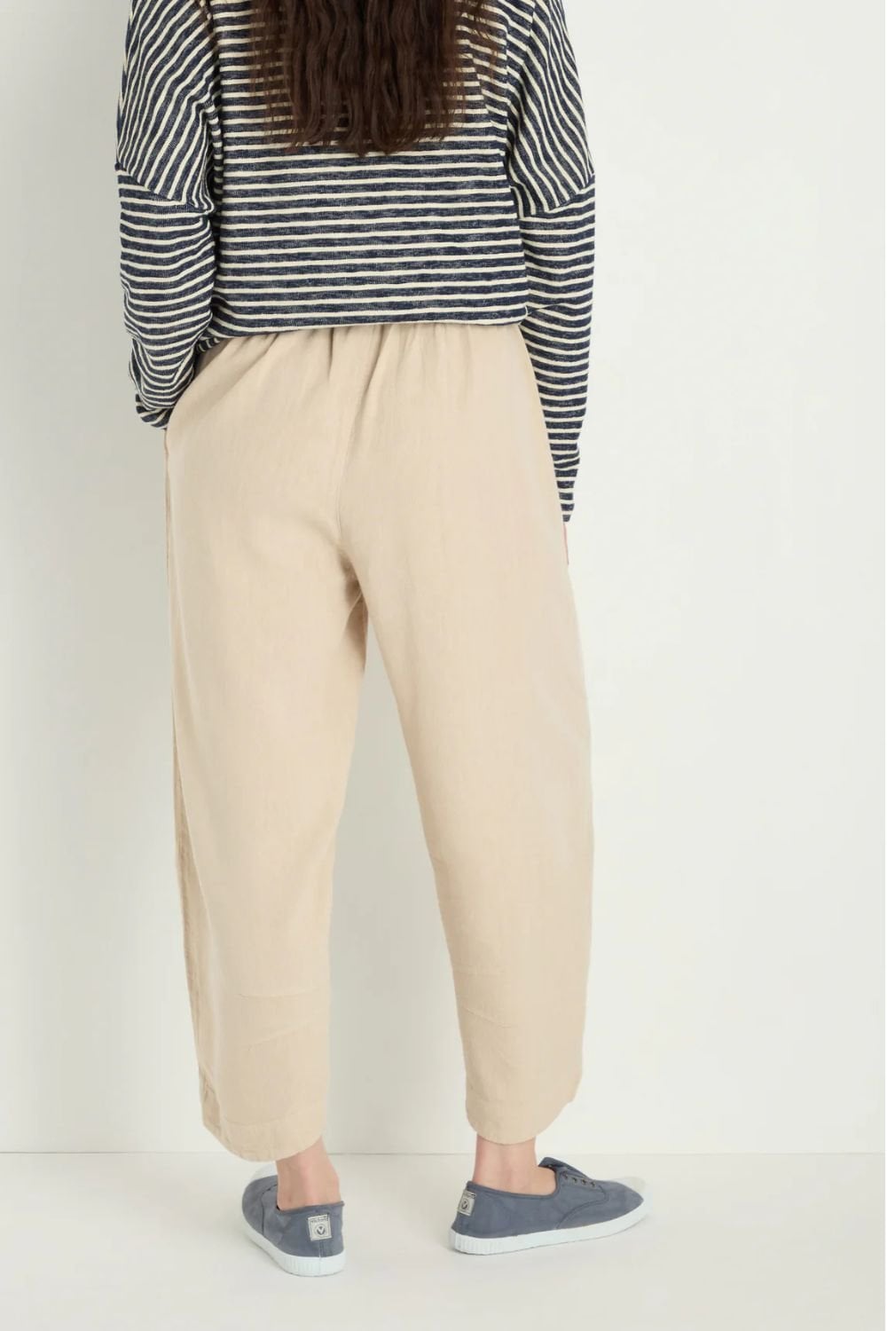TWISTED LINEN CROP BUBBLE TROUSER | COL=PUTTY