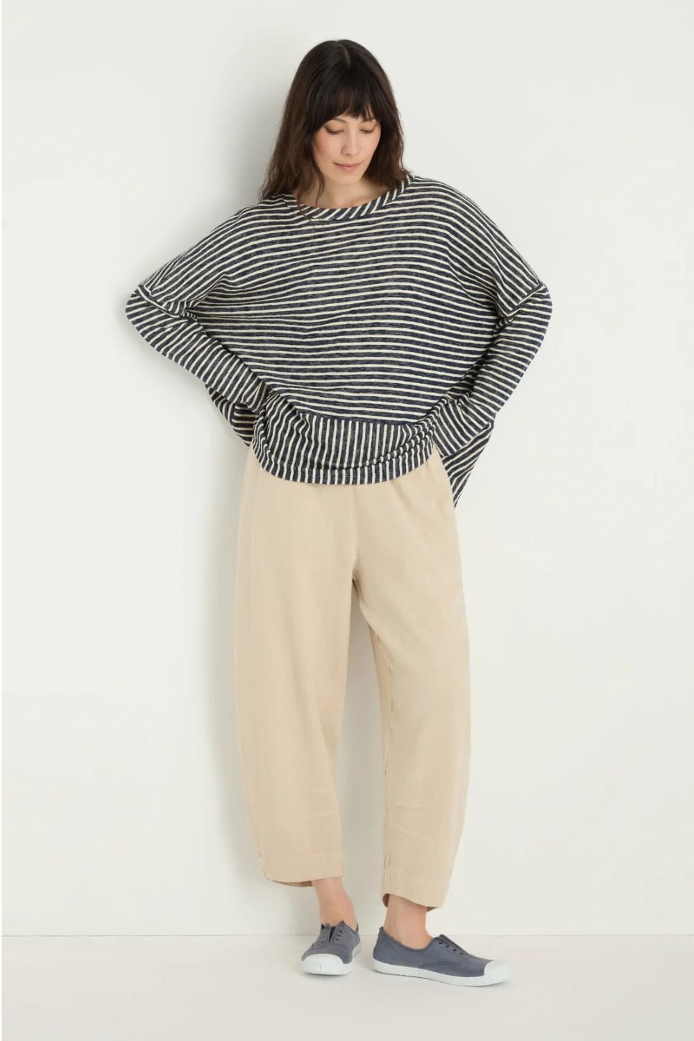 TWISTED LINEN CROP BUBBLE TROUSER | COL=PUTTY