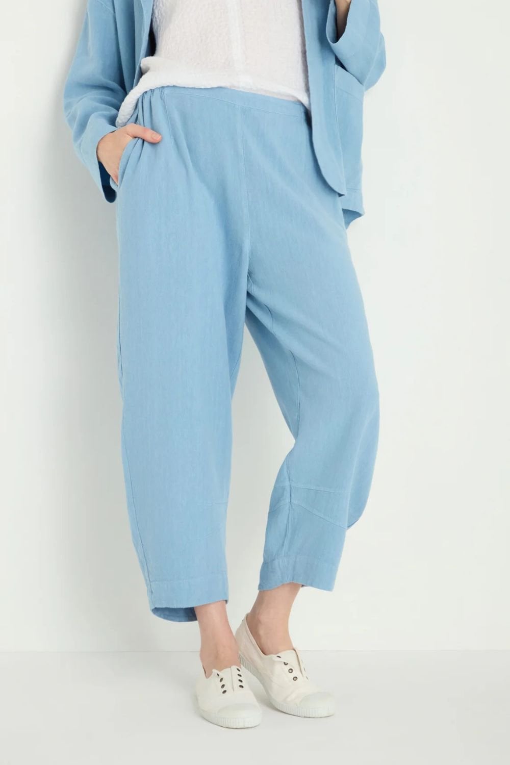 TWISTED LINEN CROP BUBBLE TROUSER | COL=SKY BLUE
