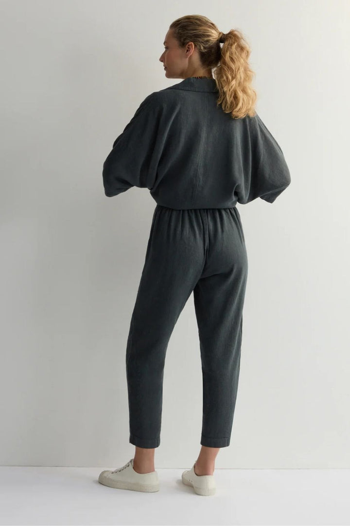 TWISTED LINEN SLIM TROUSER | COL=JUNIPER,WHITE