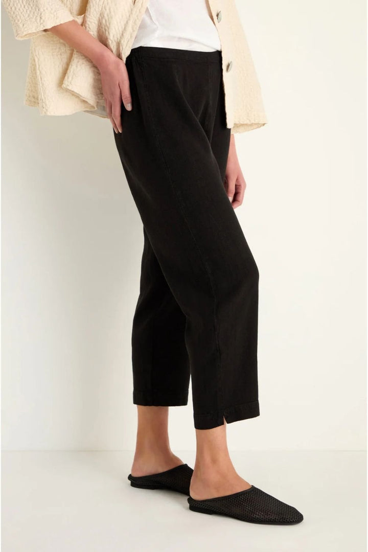 TWISTED LINEN SLIM TROUSER | COL=BLACK
