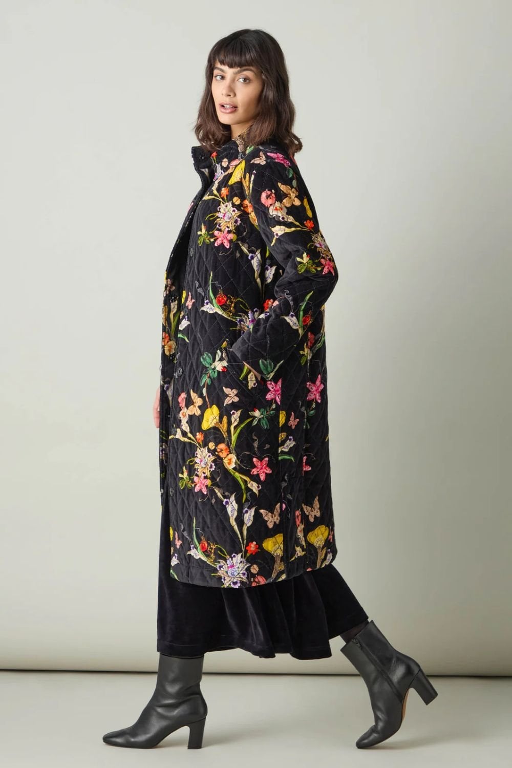 VELVET VINTAGE QUILTED COAT | COL=MULTI