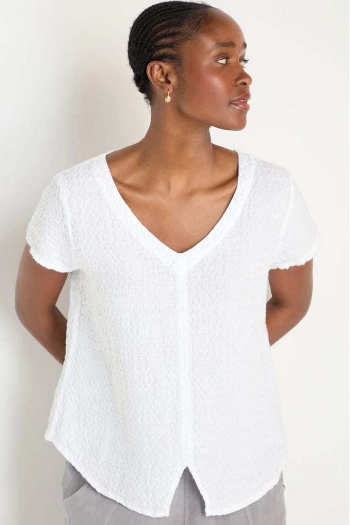 WAFFLE LINEN V NECK TOP | COL=WHITE