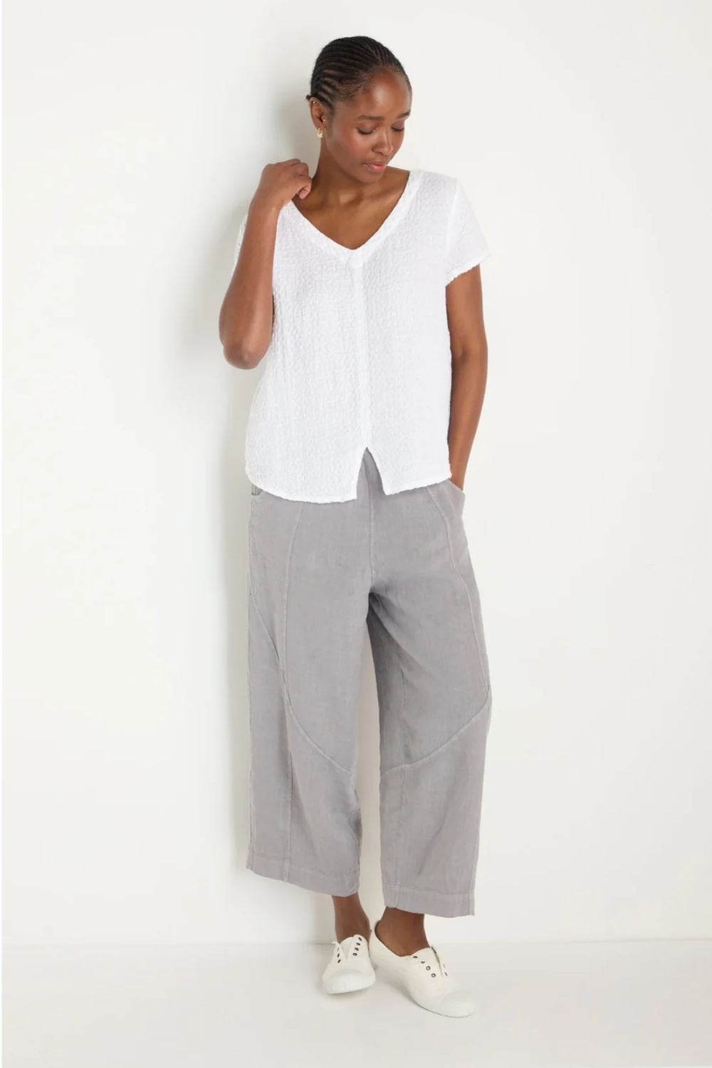 WAFFLE LINEN V NECK TOP | COL=WHITE