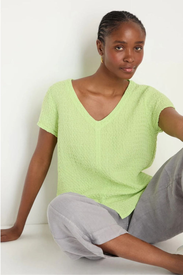 WAFFLE LINEN V NECK TOP | COL=LIME