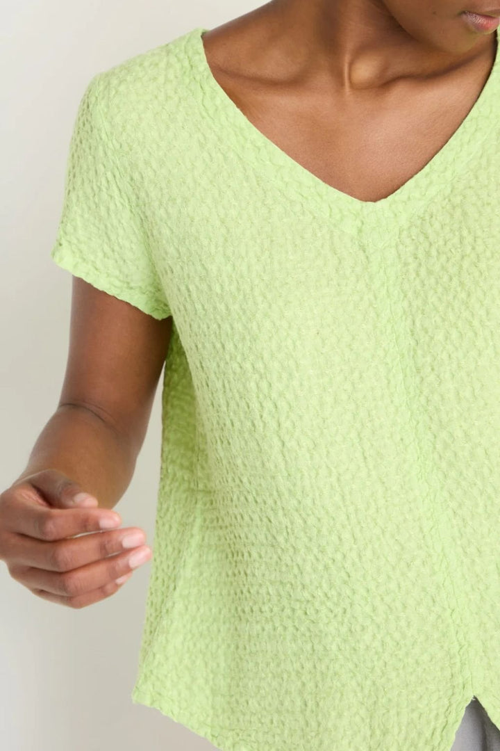 WAFFLE LINEN V NECK TOP | COL=LIME