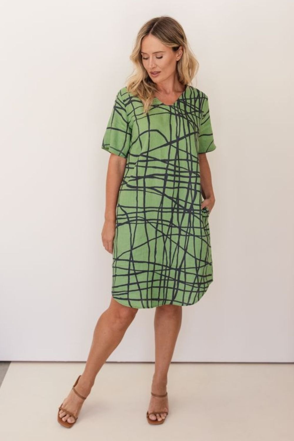TOKYO LINE PRINT LINEN  DRESS | COL=PISTACHIO
