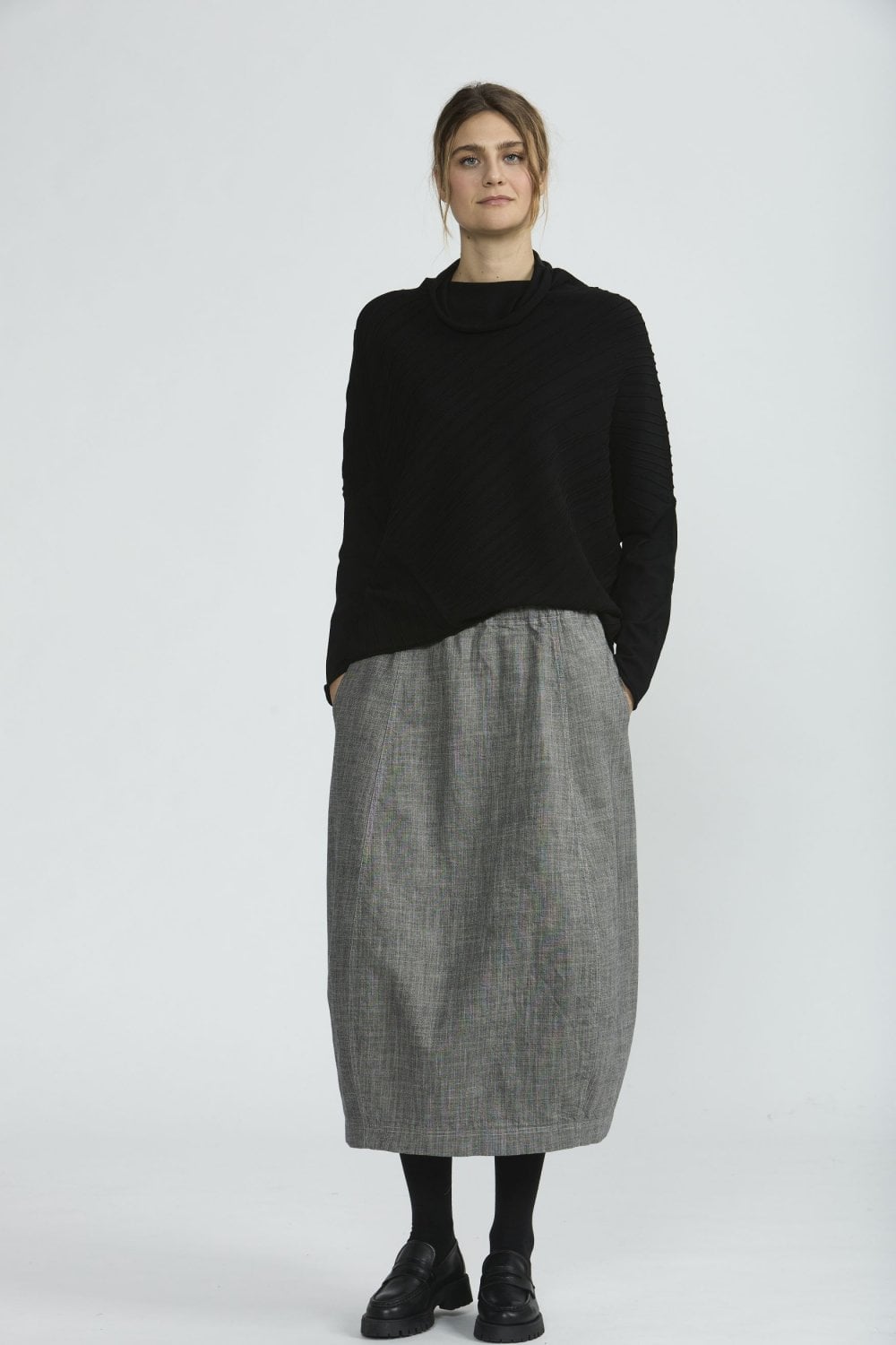 SHORT SWEATER | COL=BLACK