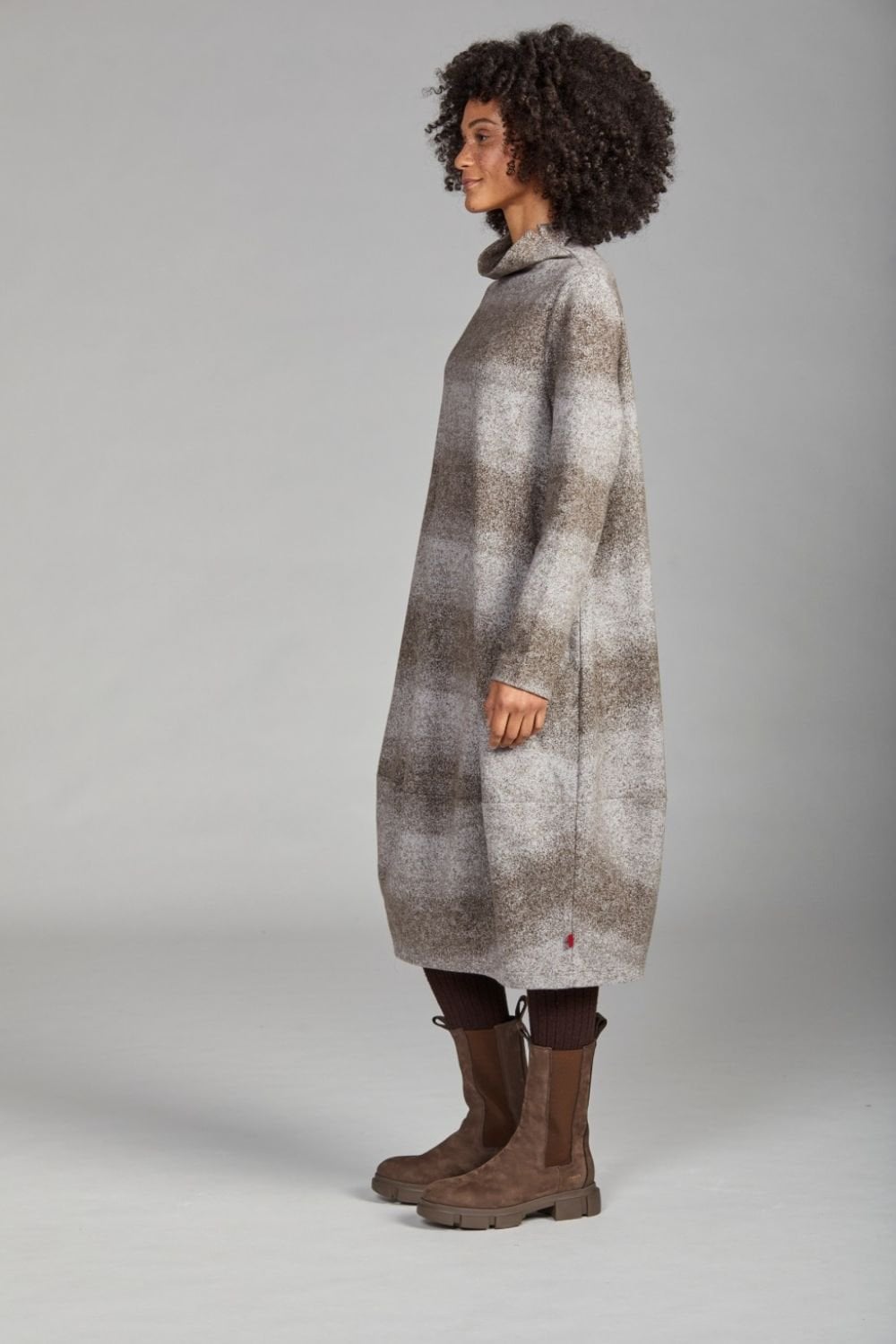 TRUFFLE EASY DRESS | COL=TRUFFLE