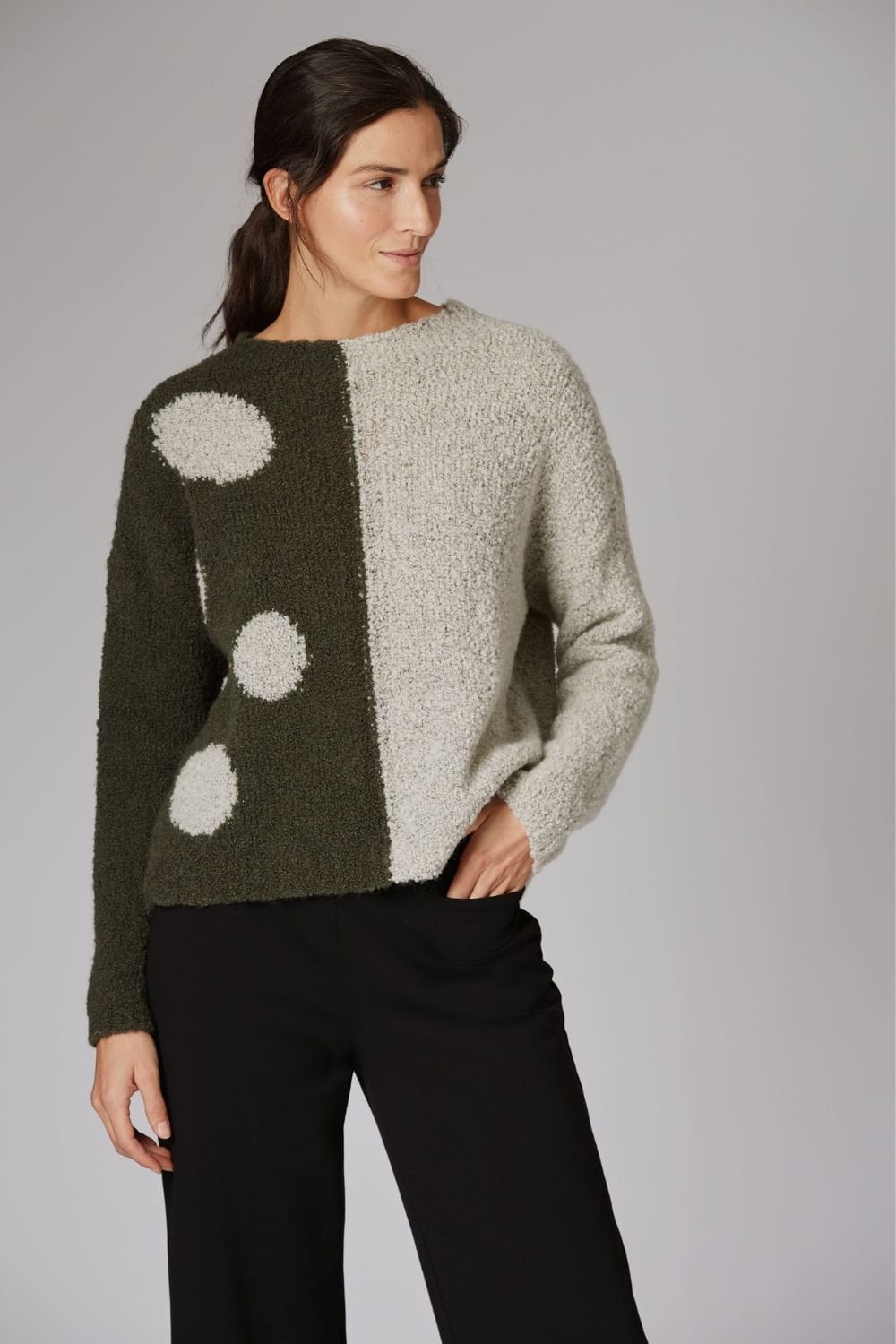 ROUND NECK SWEATER WITH DOTS | COL=OLIVE