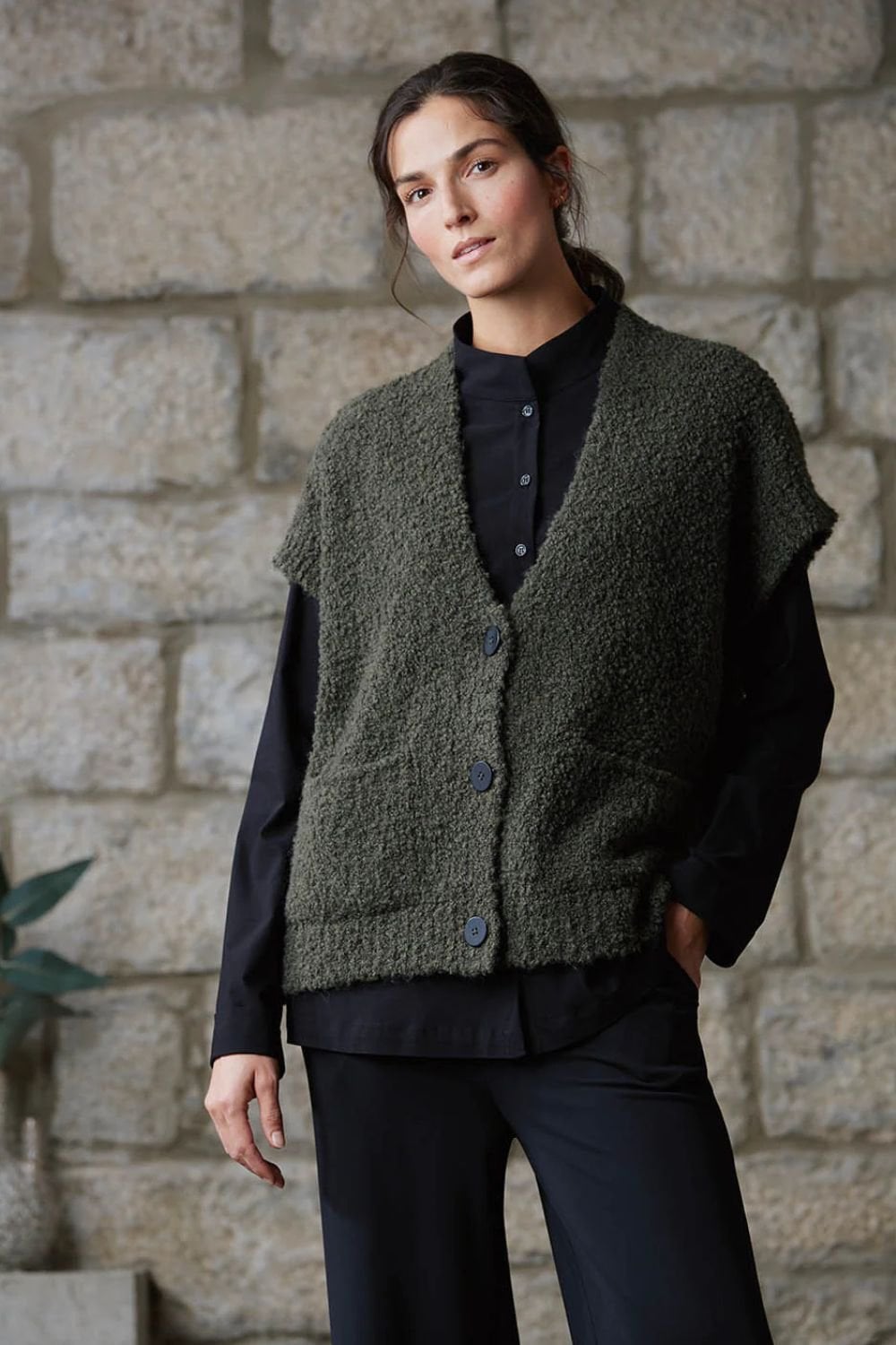 SLEEVELESS KNIT CARDI | COL=OLIVE