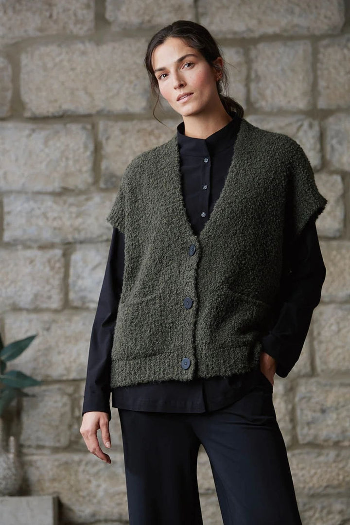 SLEEVELESS KNIT CARDI | COL=OLIVE